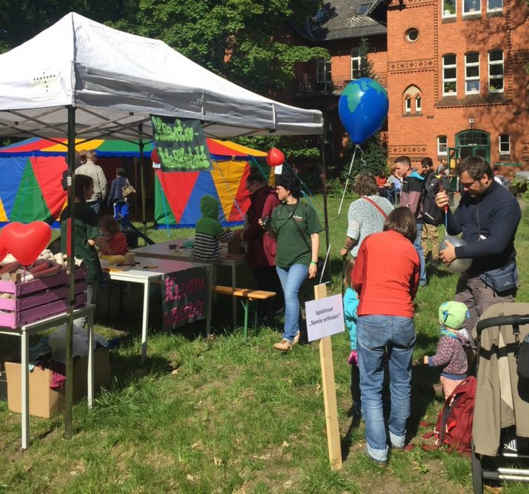 Nederlandse delegatie op leerzame Spielmarkt in Potsdam