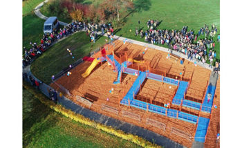 Opening rolstoeltoegankelijke speeltuin in Kampen