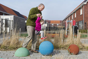 Samenspel tussen generaties in de buurt