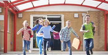 Buiten spelen maakt kinderen sociaal sterker