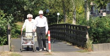 Ouderen moet je niet in beweging krijgen...