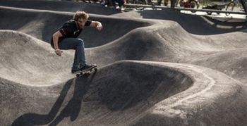 Eerste asfalt pumptrack van Nederland gerealiseerd