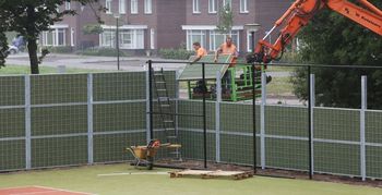 Geluidswand moet einde maken aan tennislawaai in Den Dungen