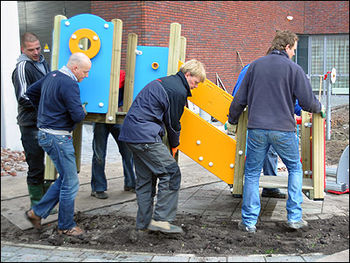 Bouw van Kindertuin bij Flevoziekenhuis